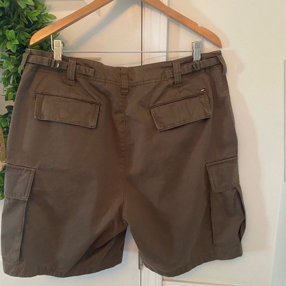 Men’s Tommy Hilfiger Cargo Shorts SZ36 - Picture 4 of 5